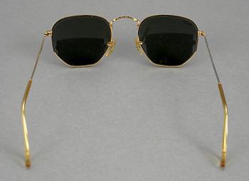 SOLGLASÖGON, Ray-Ban.