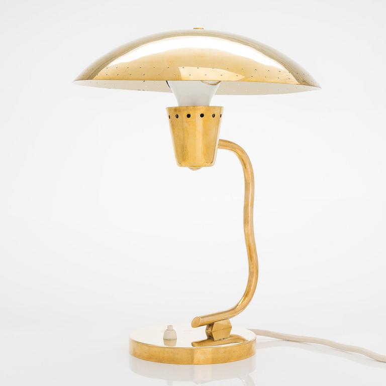 A mid-20th-century 'EV 60' table lamp for Itsu.