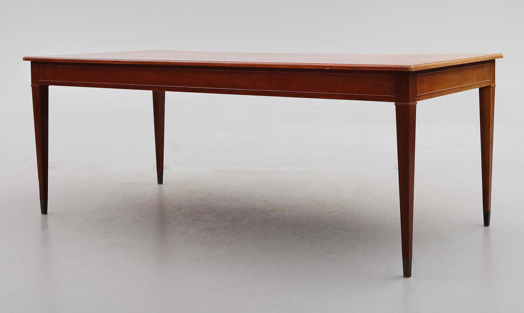 SKRIVBORD, gustaviansk stil, 1900-talets mitt.