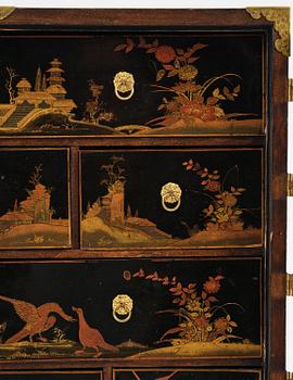 Kabinettskåp, troligen Tyskland, 1700-talets mitt.