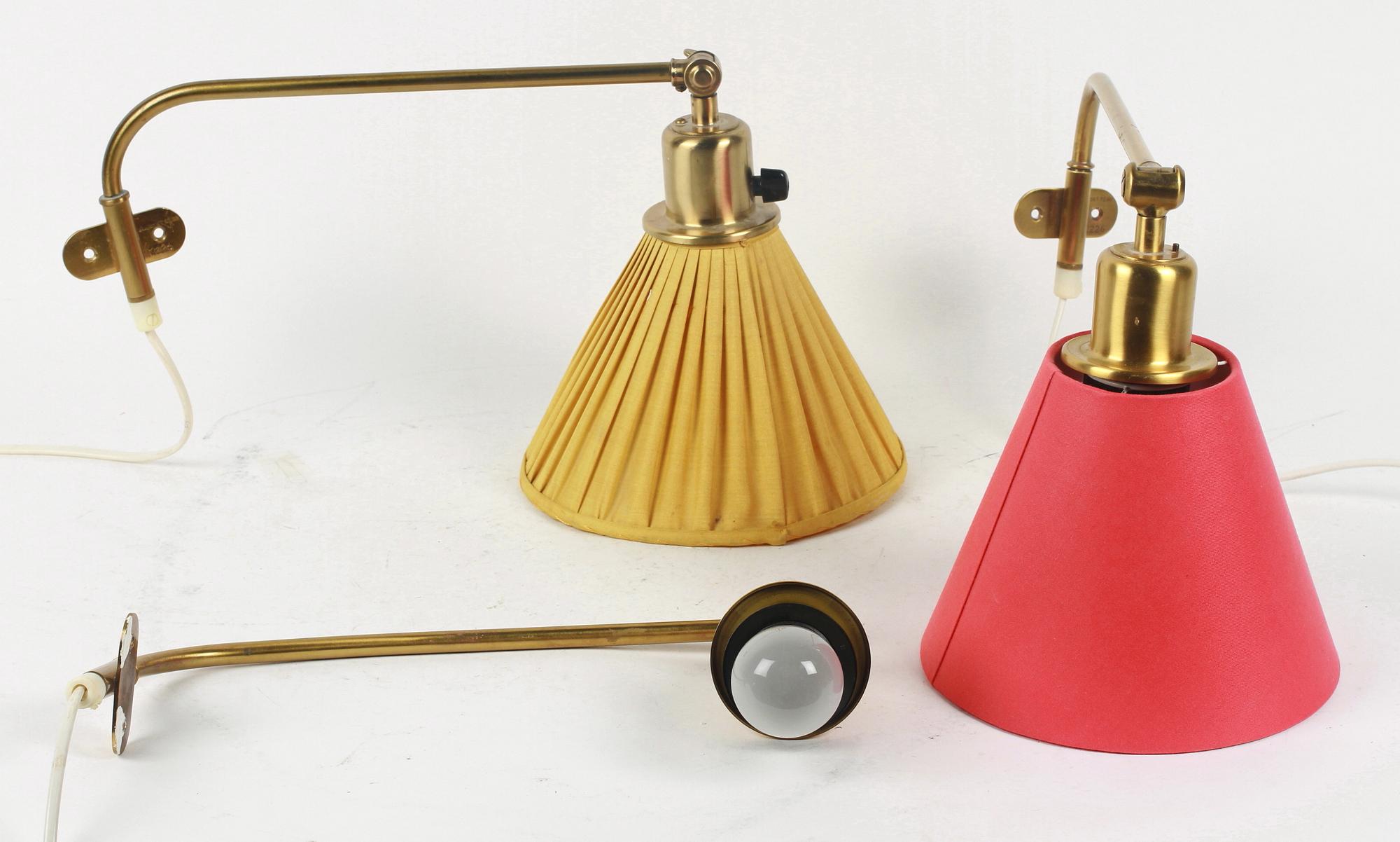 VÄGGLAMPOR, 3 st, mässing, modellnmr 2226, Josef Frank, Svenskt Tenn.