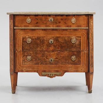 A Gustavian commode, attributed to C Lindborg (master 1781-1808).