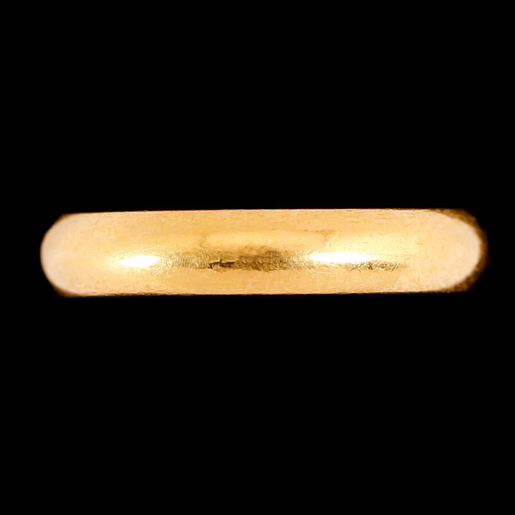 RINGAR, 2 st, 23 k guld, 1940-tal. Vikt ca 9 gram.