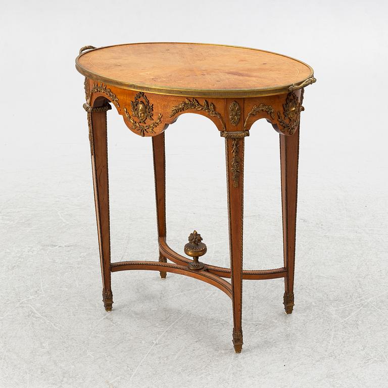 Salongsbord, Louis XVI-stil, 1800-talets andra hälft.