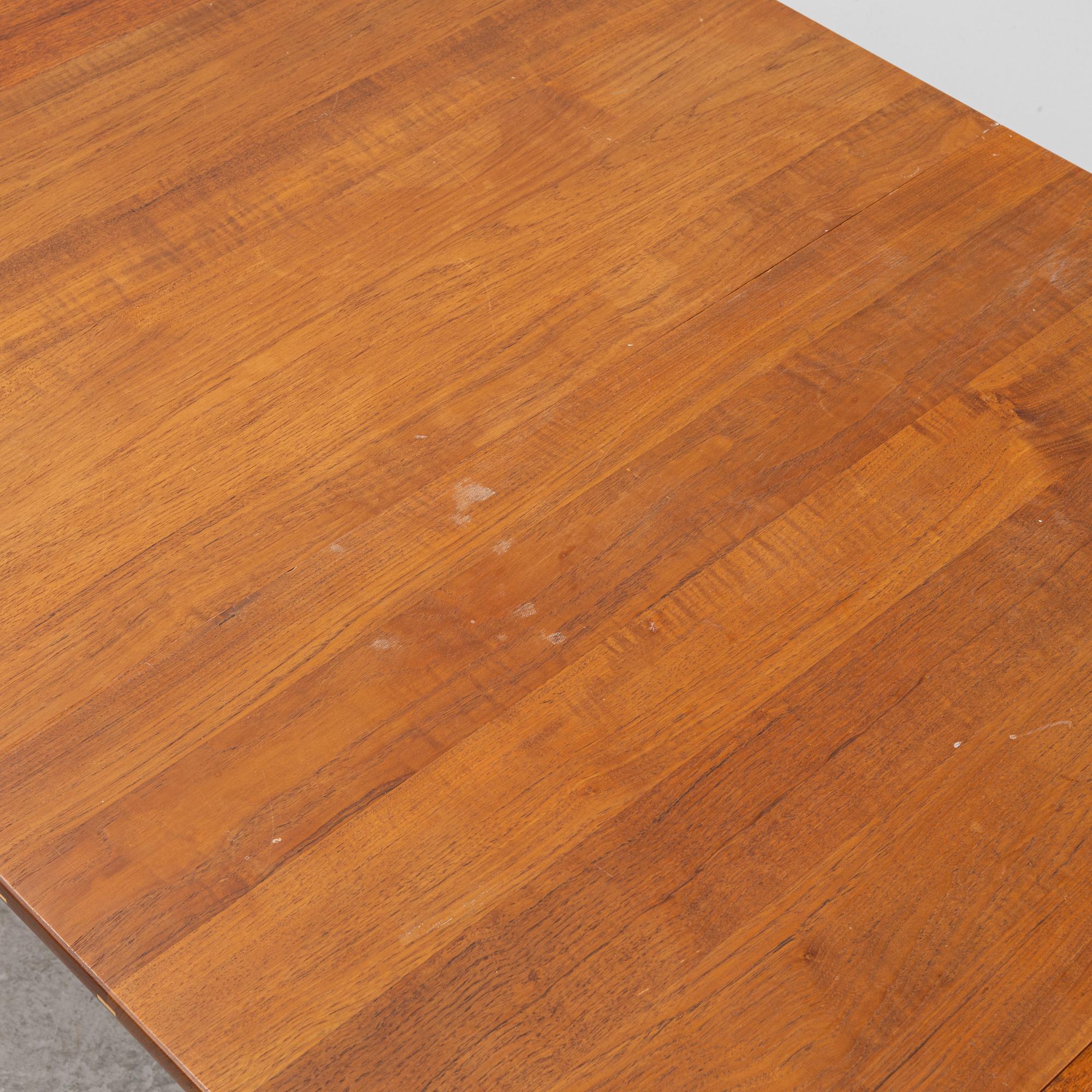 Yngvar Sandström, a teak-veneered dining table, Sweden, 1950's/60's.