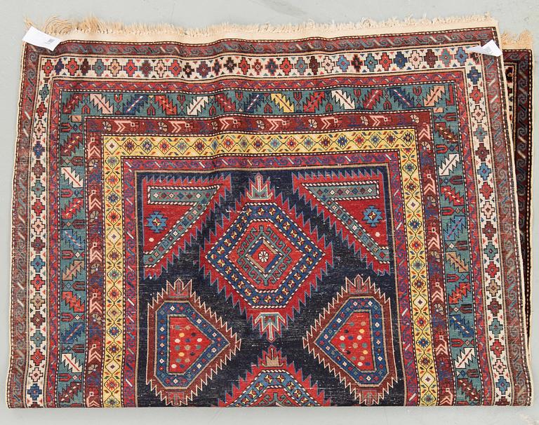 MATTA, semiantik/old Ardabil. Ca 190x130 cm.