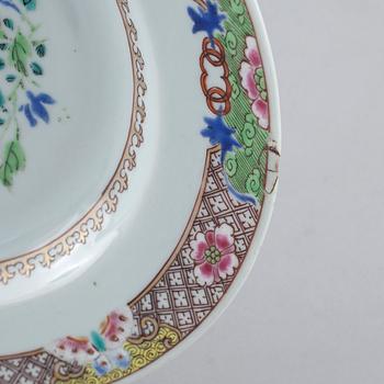 Five polychrome Chinese porcelain plates, Qing dynasty, 18th century.