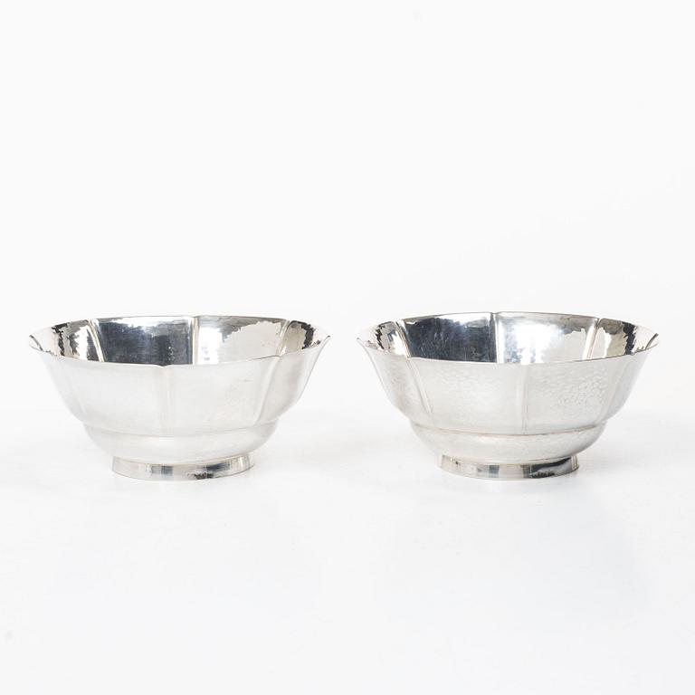 Guldsmedsaktiebolaget (GAB), Bowls, a pair, silver, Stockholm, 1920s.