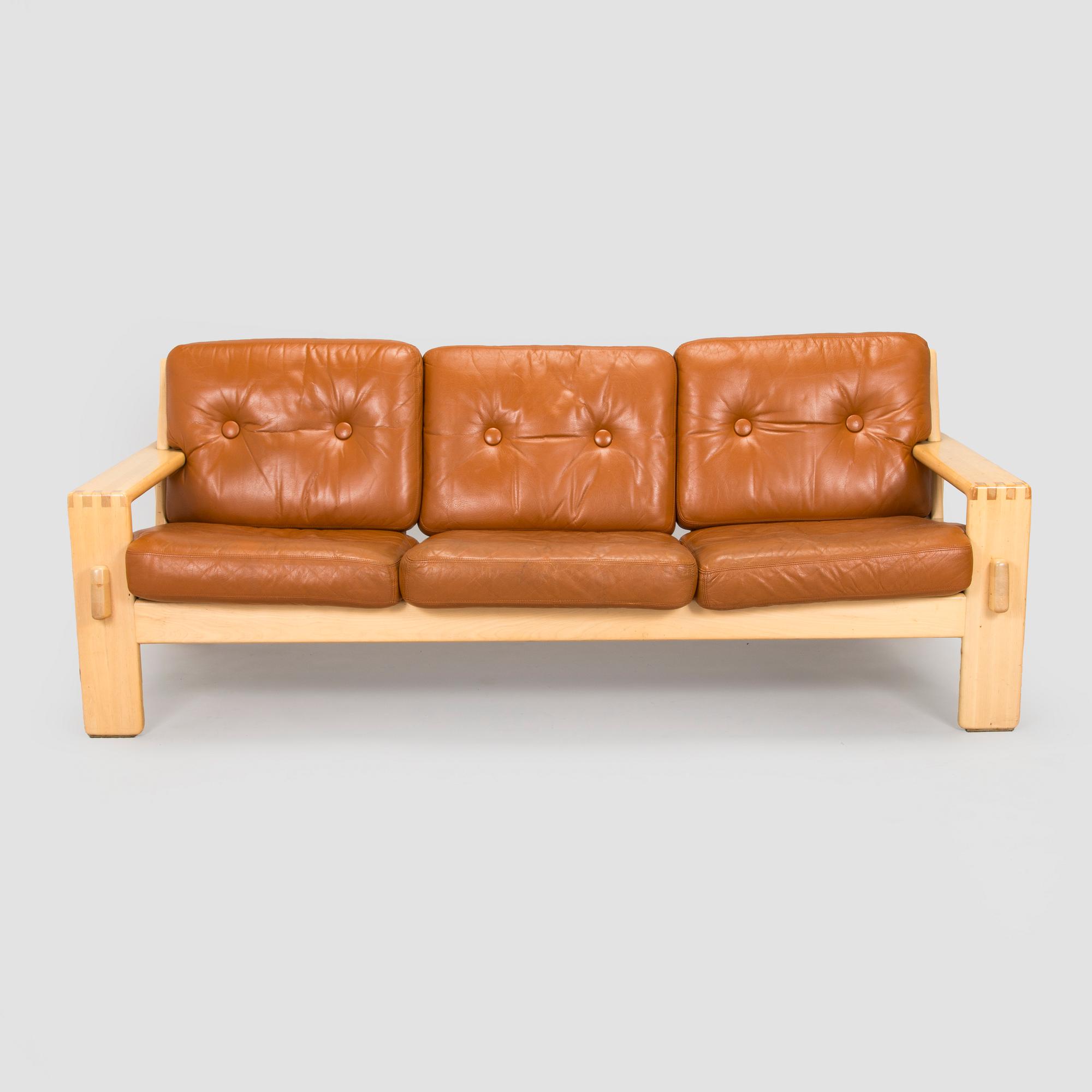 Esko Pajamies, A 1970s sofa, Asko, Finland.