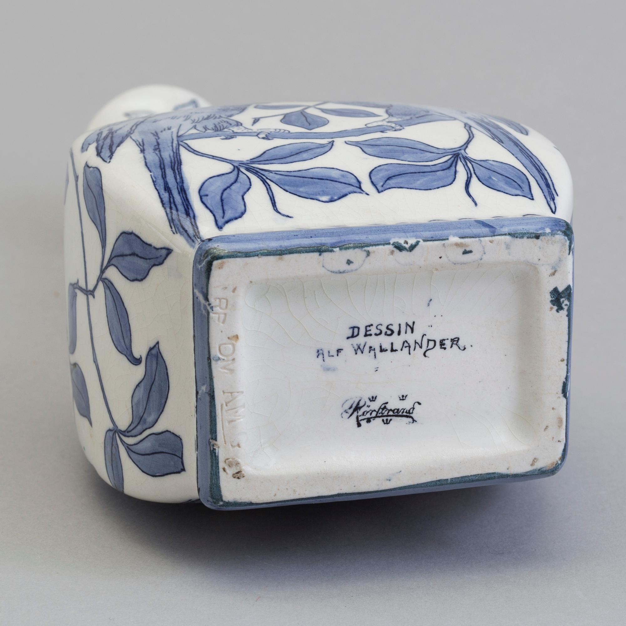 A creamware vase designed by Alf Wallander for Rörstrand.