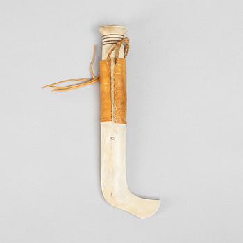 Lars Sunna, a reindeer horn knife, signed.