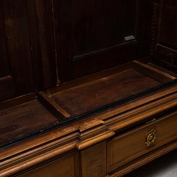 An 18th century Baroque cabinet.