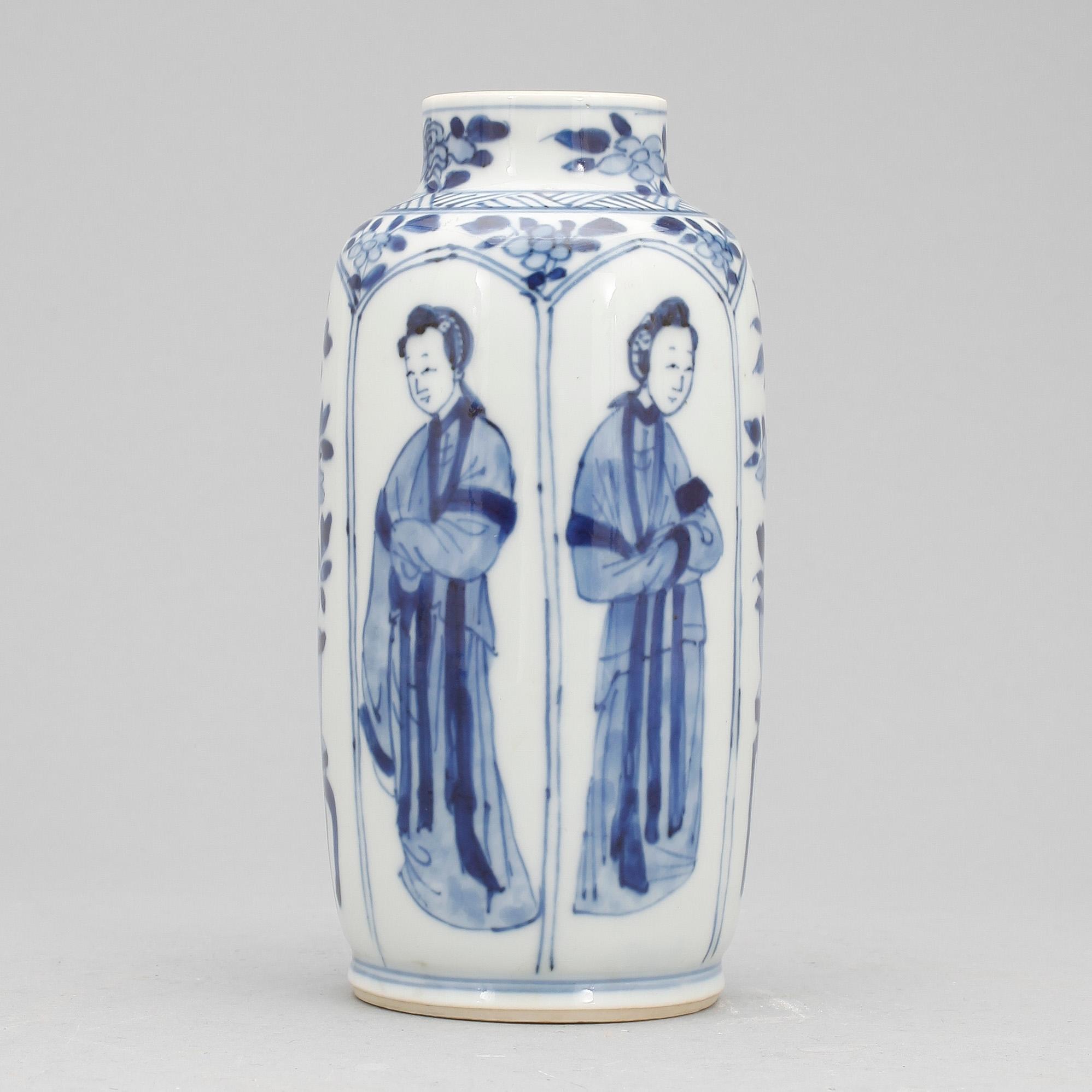 VAS, porslin, Qing dynastin (1644-1911).
