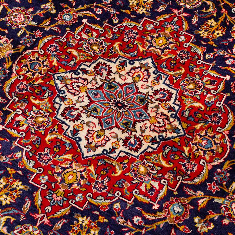 MATTO Kashan, ca 415 x 285 cm.