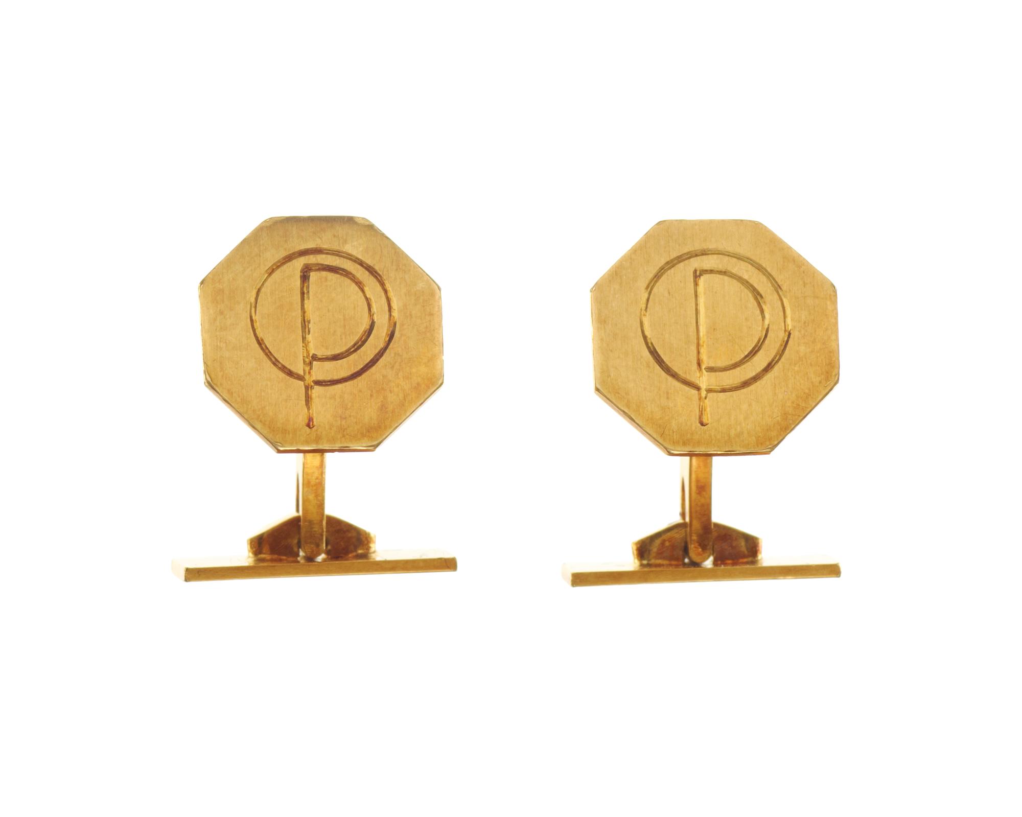 A pair of Wiwen Nilsson 18k gold octogonal cuff-links, Lund 1969.