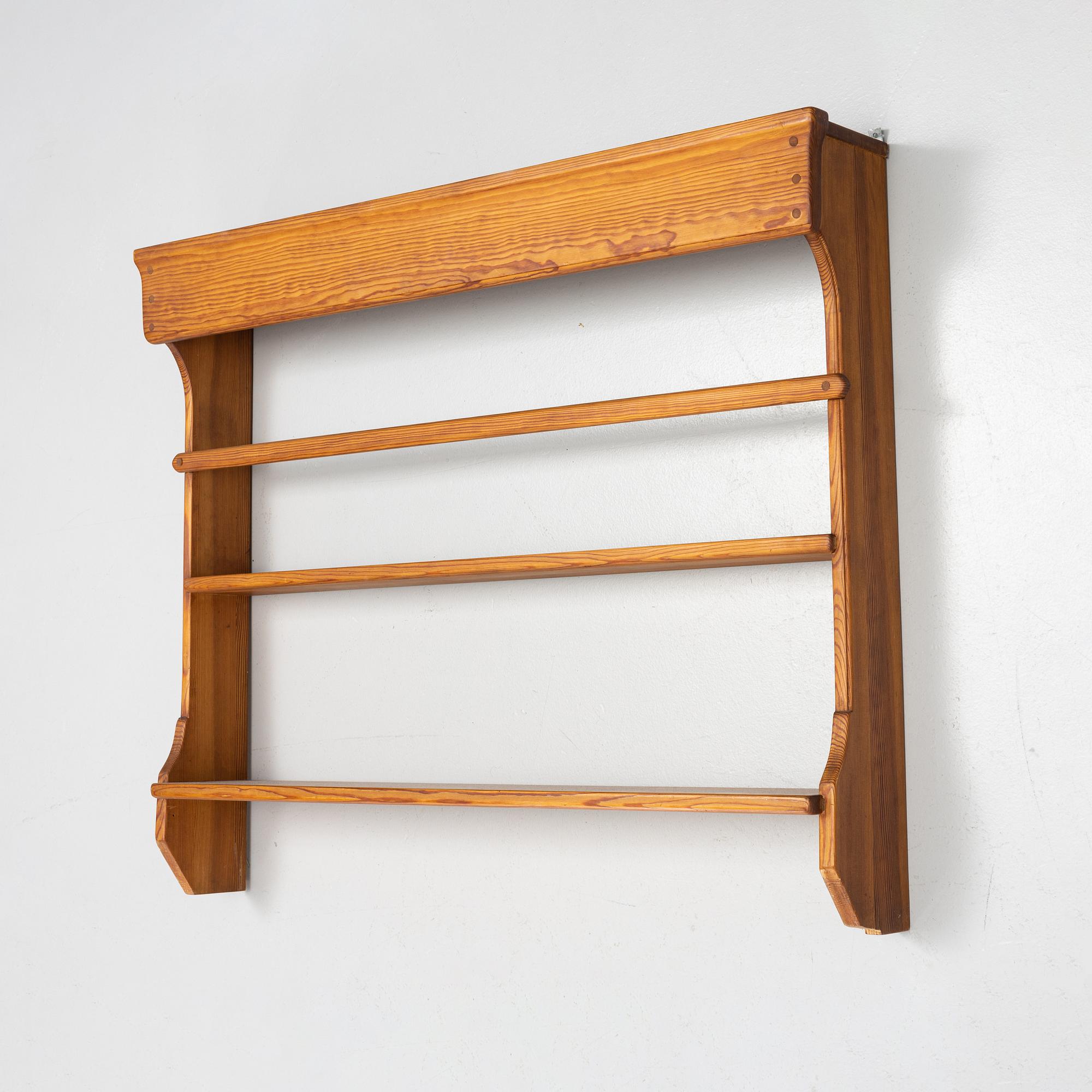 Carl Malmsten, a pinewood plate rack, from the series Kisa.