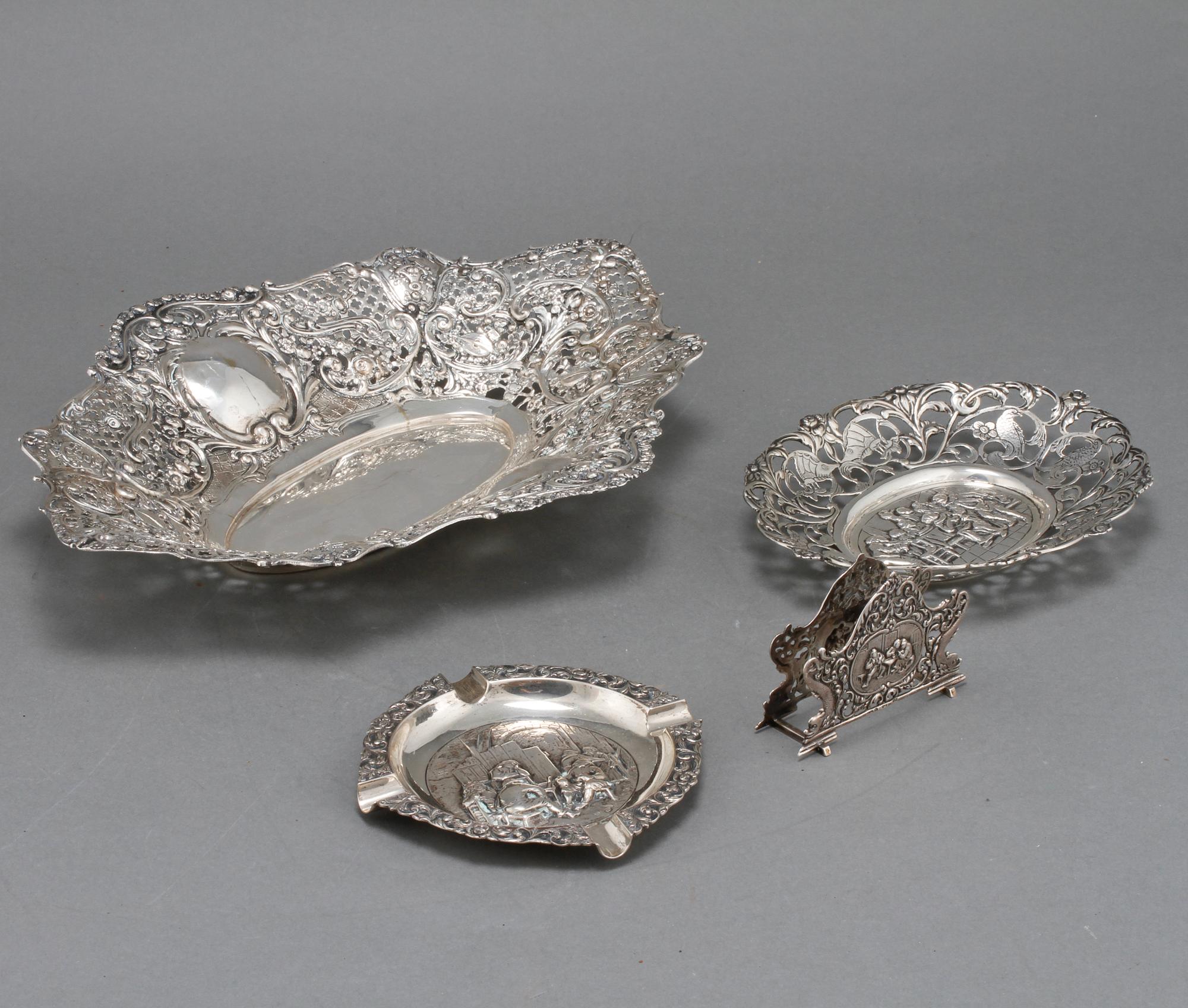 PARTI SILVER, 4 delar, mestadels svenska importstämplar, omkring 1900-talets mitt, vikt exkl del med nysilver 304 g.