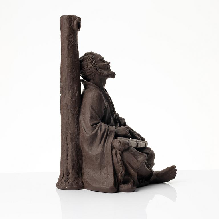 Liu Wenjing, Figurine, Yixing ware. China, 20th century.