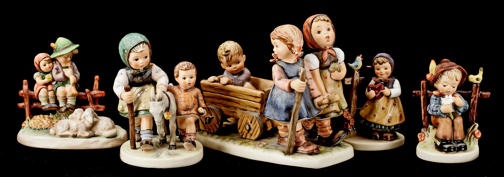 FIGURINER, 5 st, porslin, Goebel - Hummel. 1900-talets andra hälft.