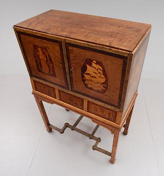 SKÅP, art déco, 1900-talets första hälft.