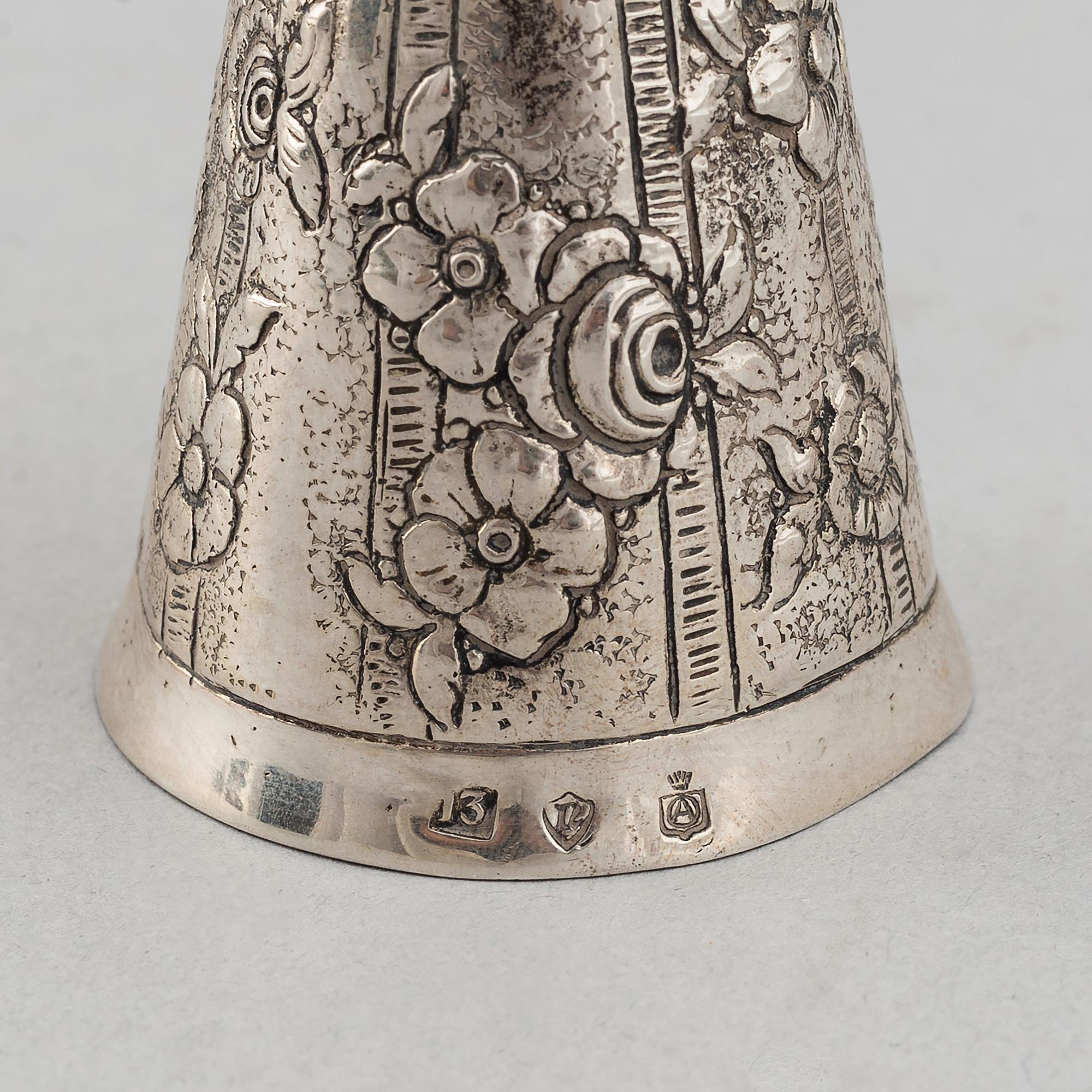 A silver wedding cup, probably Austria, first half of the 20th century.