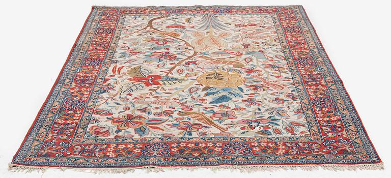 Matta semiantik Ghom, part silk, ca 209 x 136 cm.
