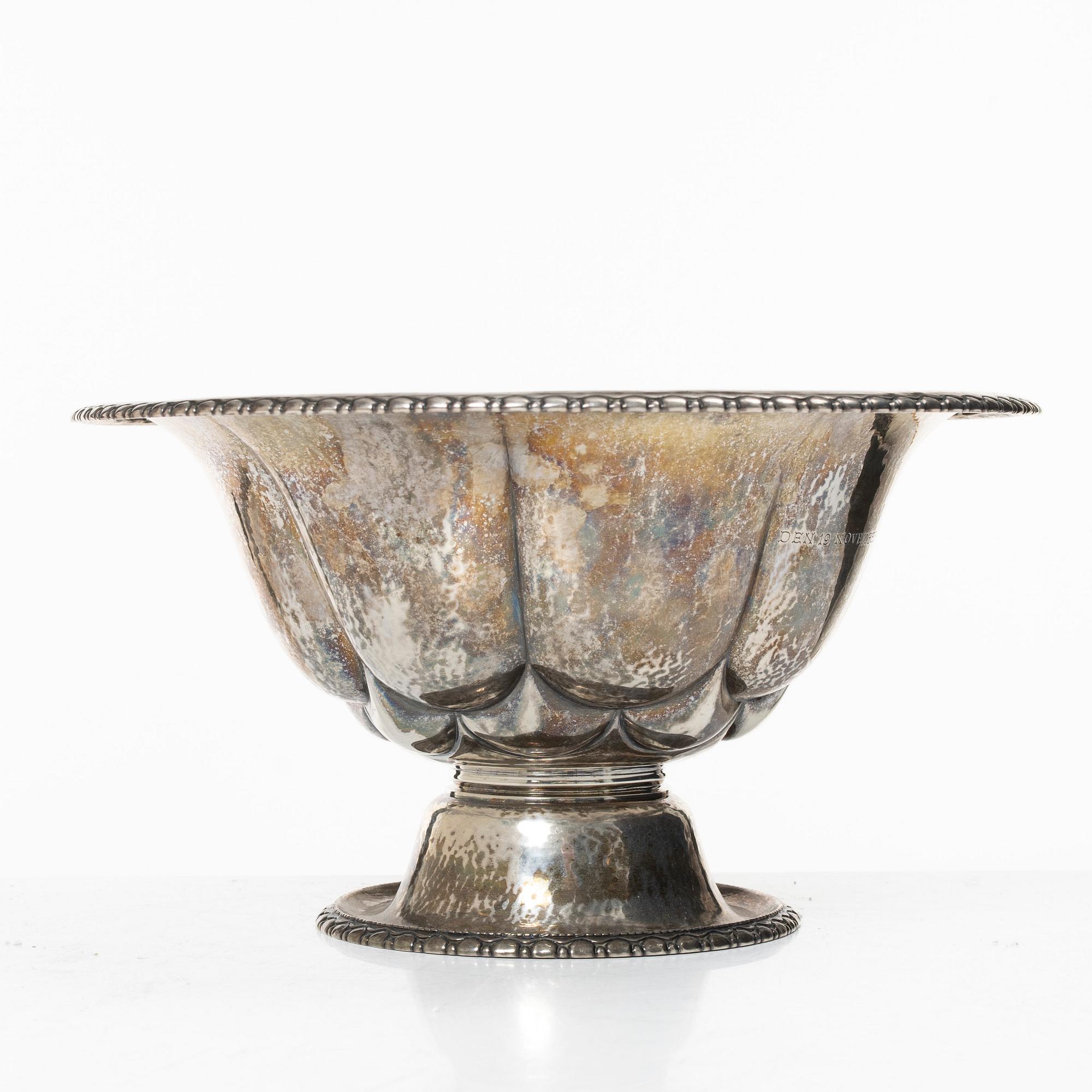 A. Michelsen, a silver bowl, Denmark, 1922.