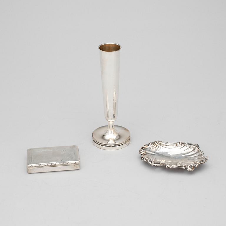 PARTI SILVER, 3 delar, 1800/1900-tal. Total vikt ca 117 gram.
