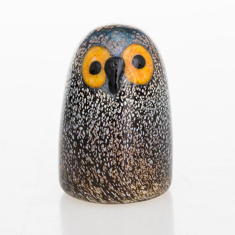 OIVA TOIKKA, a glass sculpture signed O. Toikka Nuutajärvi.
