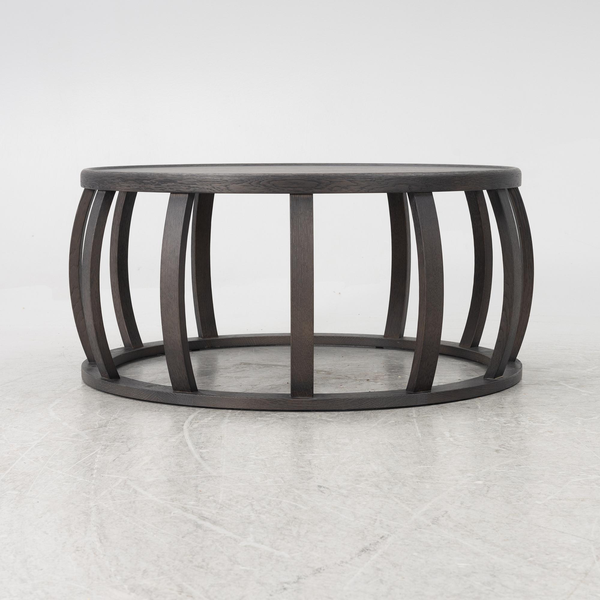 Antonio Citterio, a "Loto" coffee table, Maxalto, B&B Italia.