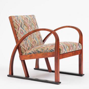 A functionalist armchair, 1930s.