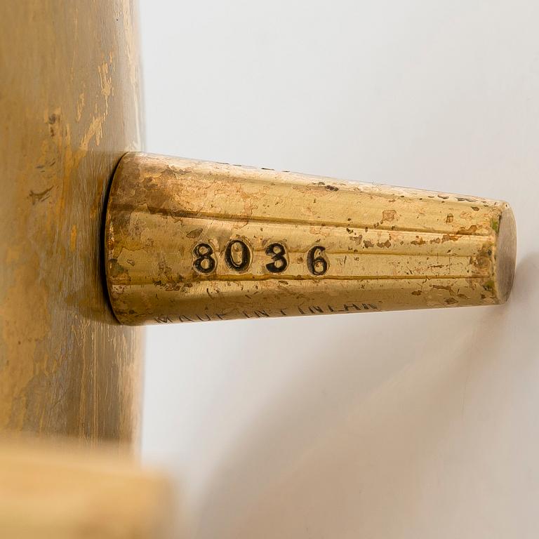 Paavo Tynell, kandelaber, modell 8036 för Taito 1900-talets mitt.