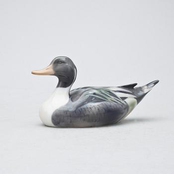 FIGURINER, 2 st, porslin, Royal Copenhagen resp Rosenthal, 1900-talets andra hälft.