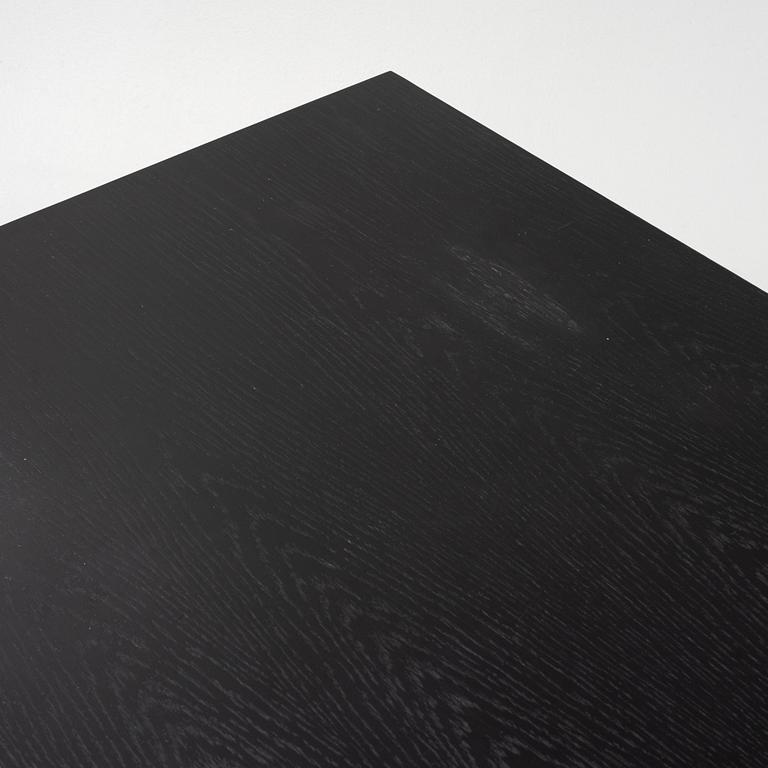 Åsa Johansson, bord,  "Brygga", samt stol Børge Mogensen , Firma Karl Andersson.