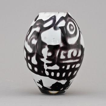 VAS, glas, Martti Rytkönen 2002, sign Orrefors Expo 5276-22.