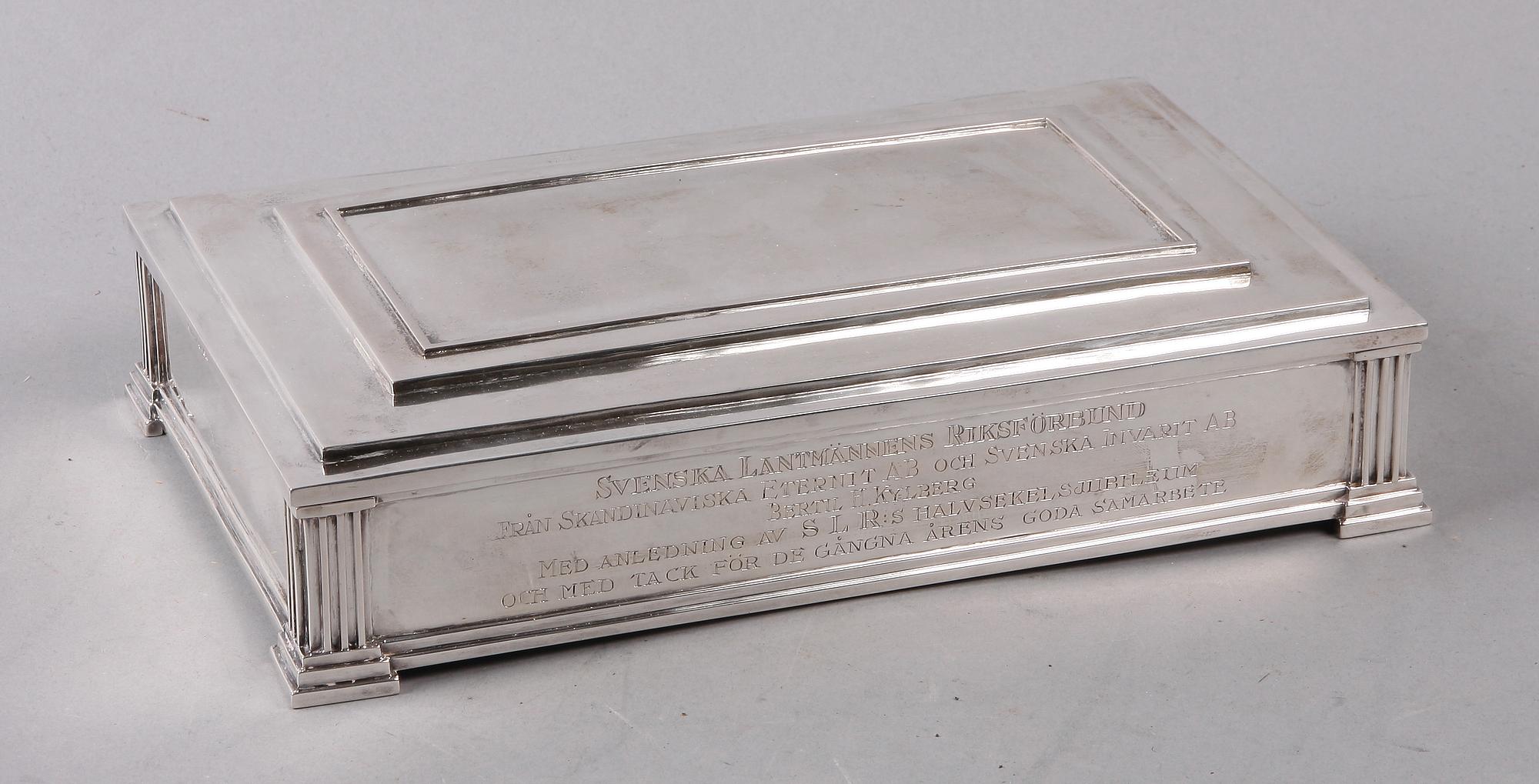 SKRIN, silver, K Andersson Stockholm 1936. Tot vikt ca 2100 gram.