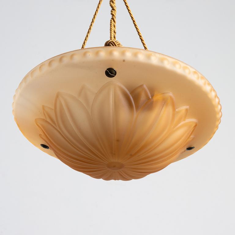 Harald Notini, taklampa, modell "10074", Arvid Böhlmarks Lampfabrik, Stockholm, 1930-tal.