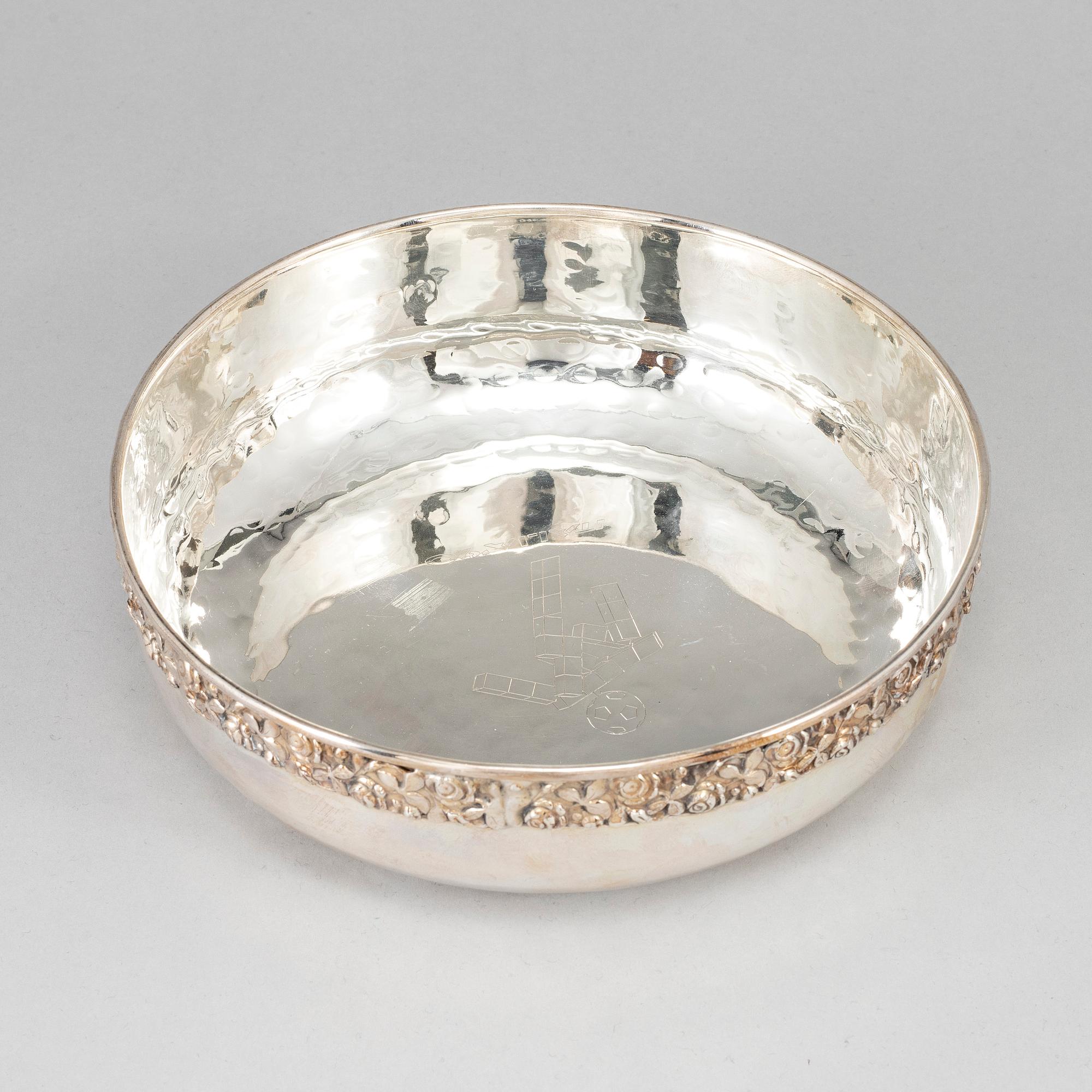 SKÅL, silver 800. 1900-talets andra hälft.