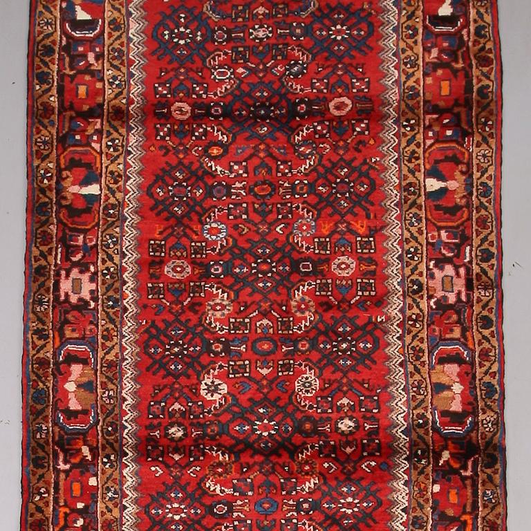 MATTA, galleri, Hamadan , ca 540 x 103 cm.