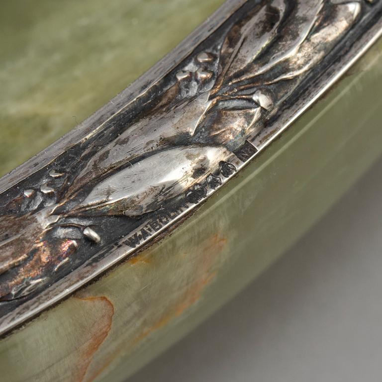 WA BOLIN, an onyx and silver dish from Stockholm, 1939.
