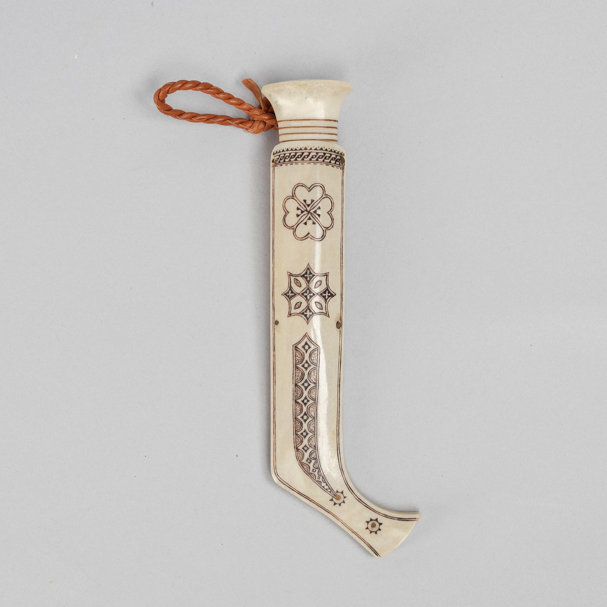 Ingvar Svonni, a reindeer antler knife, signed.
