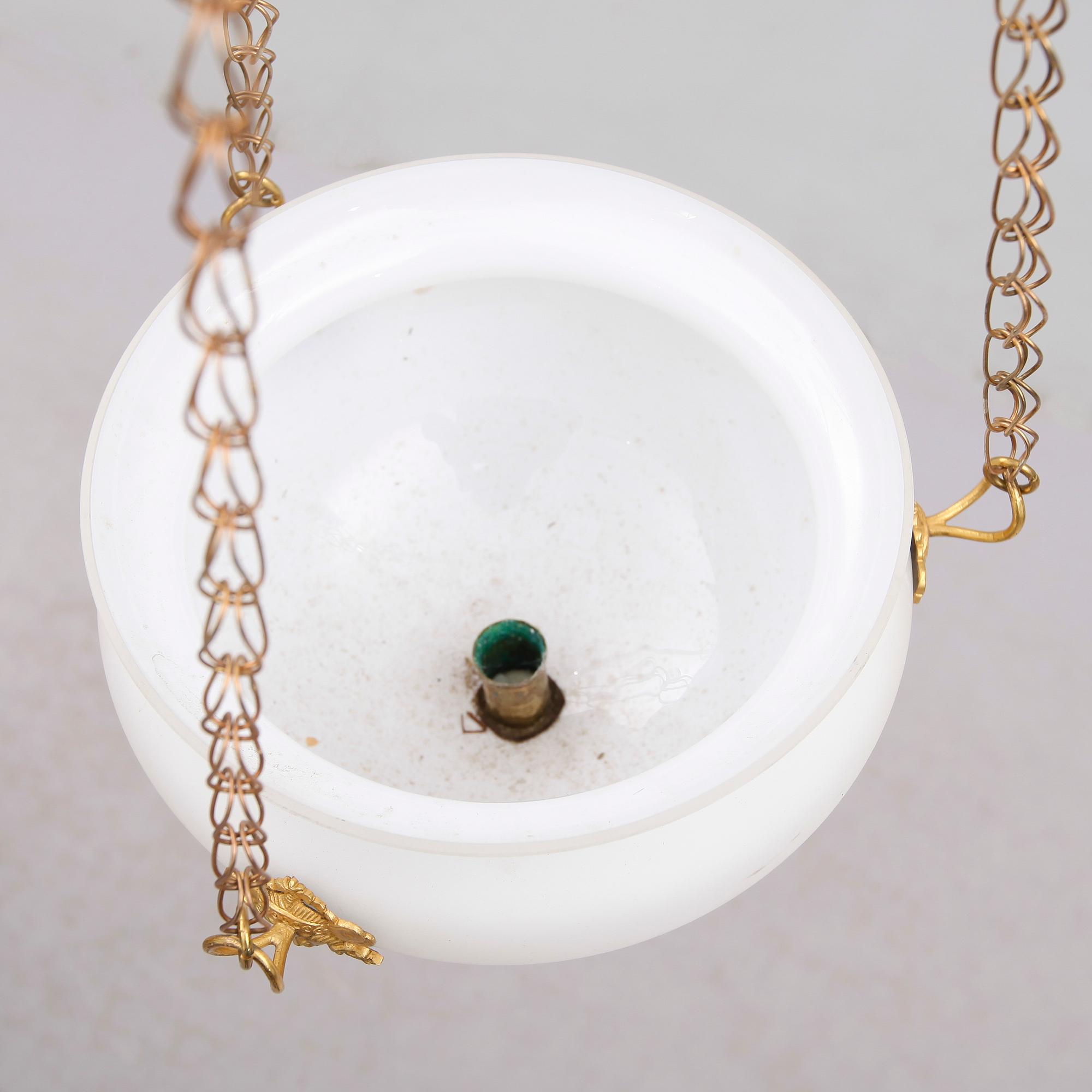 AMPEL, empirestil, 1900-talets första hälft. Höjd ca 85 cm.