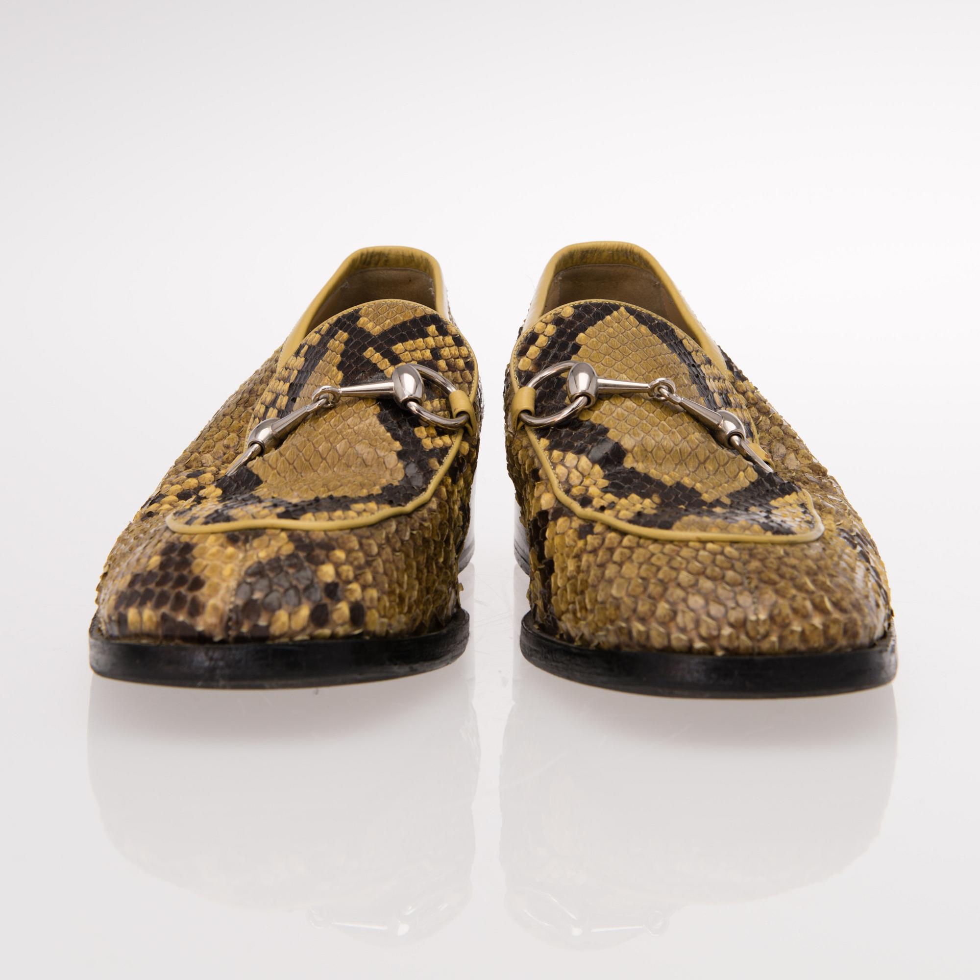 GUCCI, SKOR, storlek 40,5. 1990-tal.