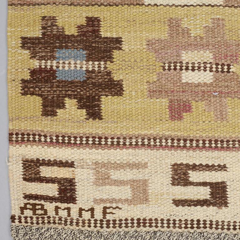 Märta Måås-Fjetterström, MATTO, "Kryptans matta" ("Sipporna"), flat weave, ca 252,5 x 178,5 cm, signed AB MMF.