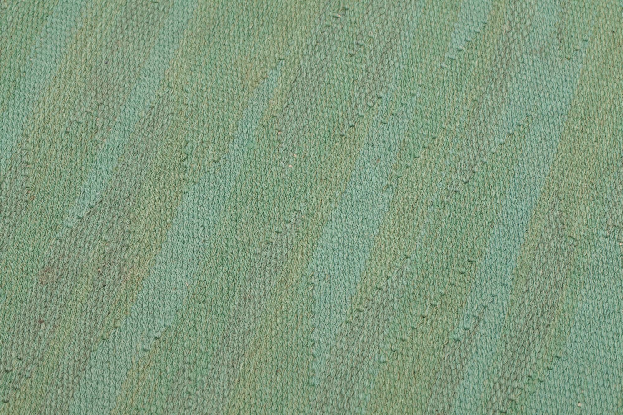 MATTA. Rölakan. 396 x 301 cm. Signerad TPB (Textilatelier Polly Björkman).