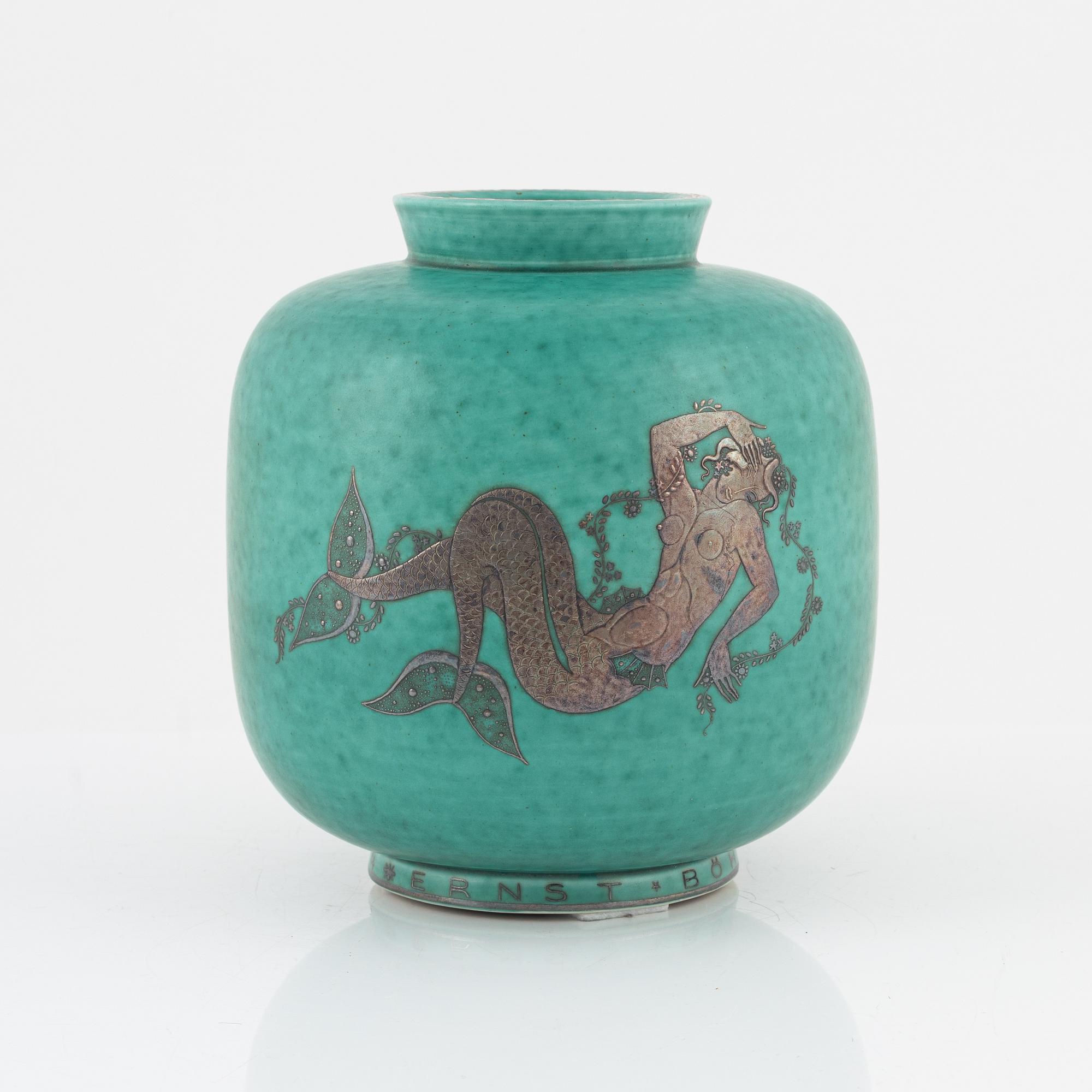 Wilhelm Kåge, vase, stoneware, "Argenta", Gustavsberg, Sweden.