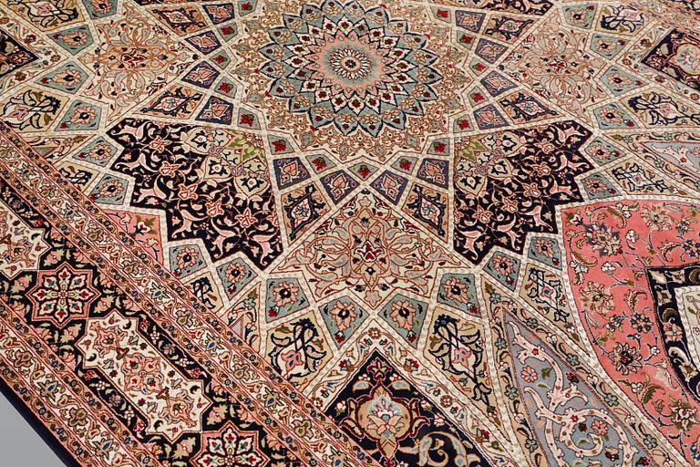 A part silk Tabriz carpet, so called 50 Radj, c. 300 x 200 cm.