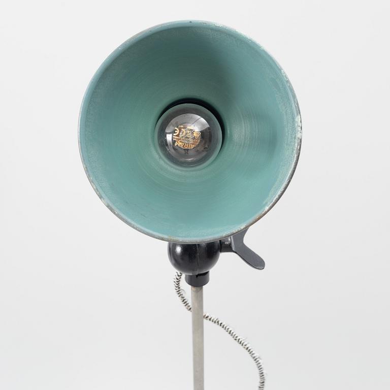 Golvlampa, industrimodell, 1900-tal.