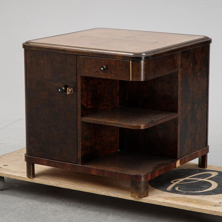 Bord, 1930-tal.