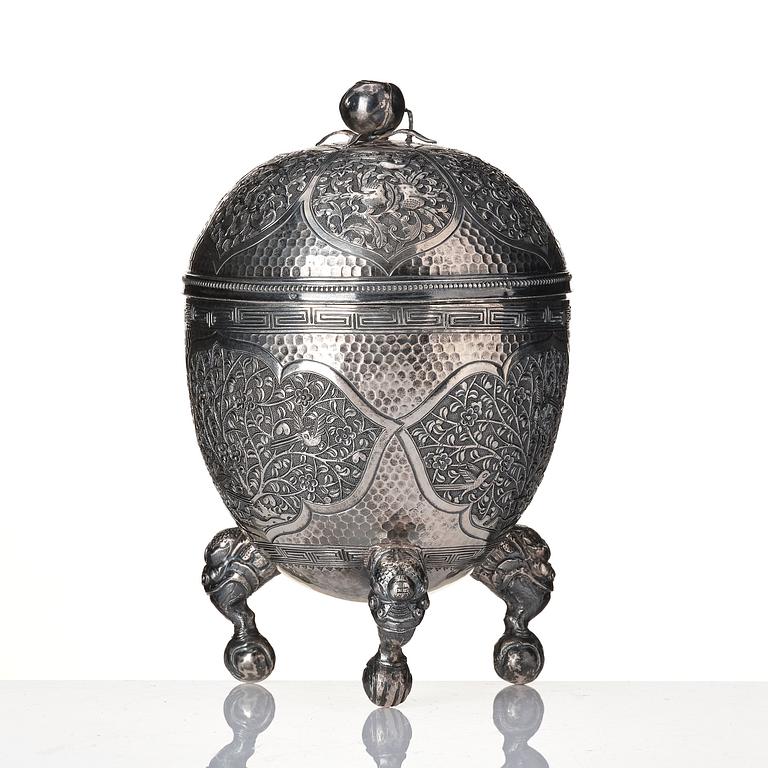A 'Chinese Export' silver tripod bowl with cover,  T Tian XIing  涂天興 jyutping Tou Tin Hing. Jiujianghua Tou Tin Hing.